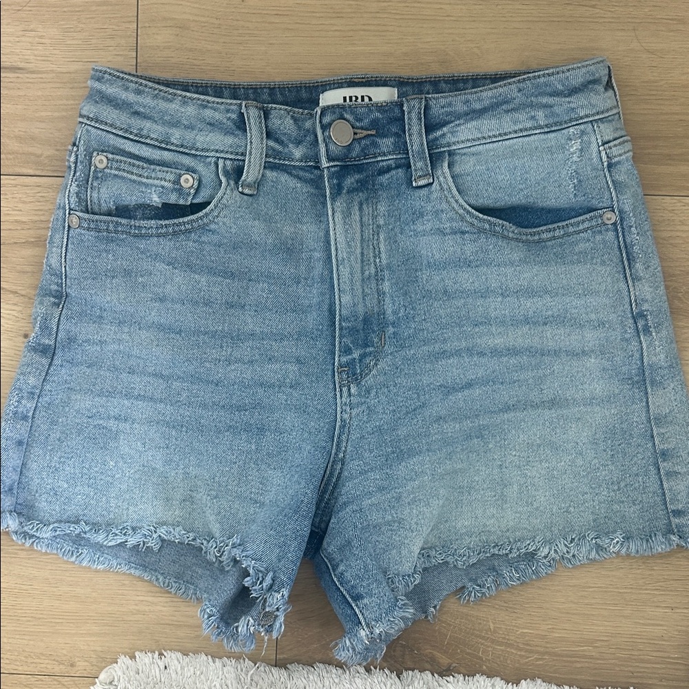 JBD Phoebe High Rise A-Line Stretch Fray Short